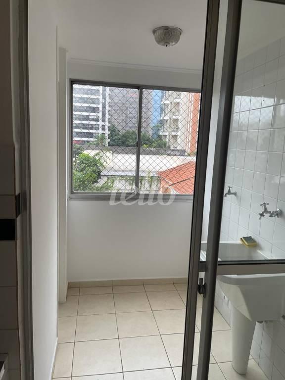 ÁREA SERVIÇO de Apartamento à venda, Padrão com 41 m², 1 quarto e 1 vaga em Vila Olímpia - São Paulo