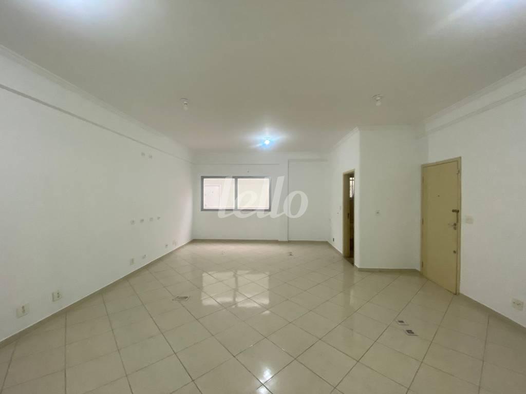 SALA de Sala / Conjunto para alugar, Padrão com 48 m², e em Rudge Ramos - São Bernardo do Campo