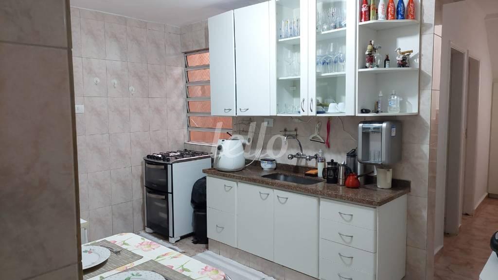 COZINHA de Casa à venda, sobrado com 130 m², 3 quartos e 1 vaga em Indianópolis - São Paulo