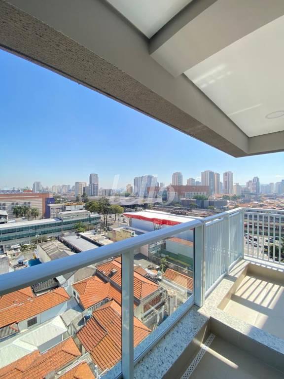 VISTA VARANDA de Apartamento à venda, Padrão com 67 m², 2 quartos e 1 vaga em Vila Azevedo - São Paulo