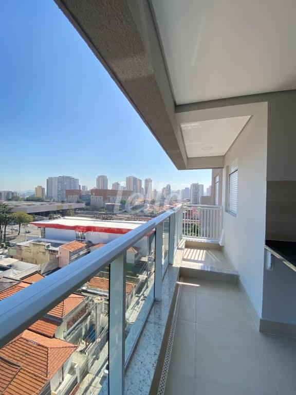 VARANDA de Apartamento à venda, Padrão com 67 m², 2 quartos e 1 vaga em Vila Azevedo - São Paulo