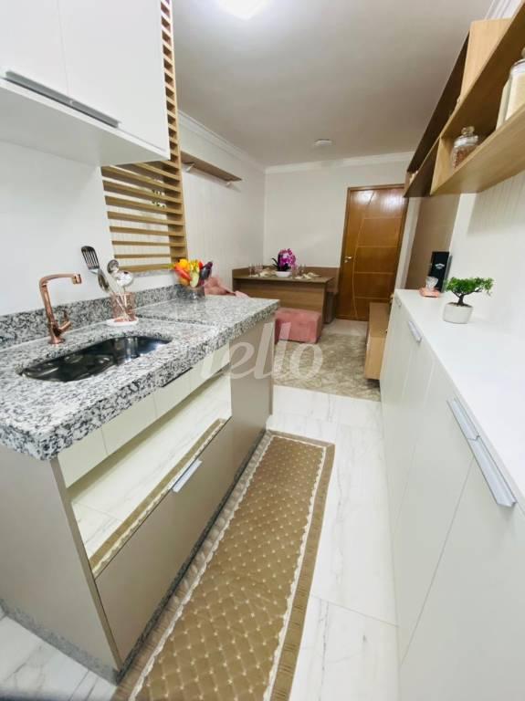 COZINHA de Apartamento à venda, Padrão com 35 m², 1 quarto e 1 vaga em Vila Curuca - Santo André