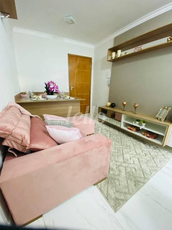 SALA DE ESTAR de Apartamento à venda, Padrão com 35 m², 1 quarto e 1 vaga em Vila Curuca - Santo André