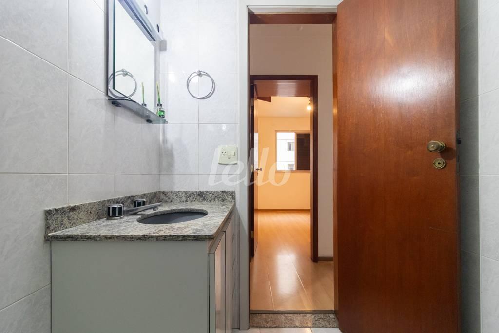 13 - BANHEIRO SOCIAL de Apartamento à venda, Padrão com 67 m², 3 quartos e 1 vaga em Parque da Mooca - São Paulo