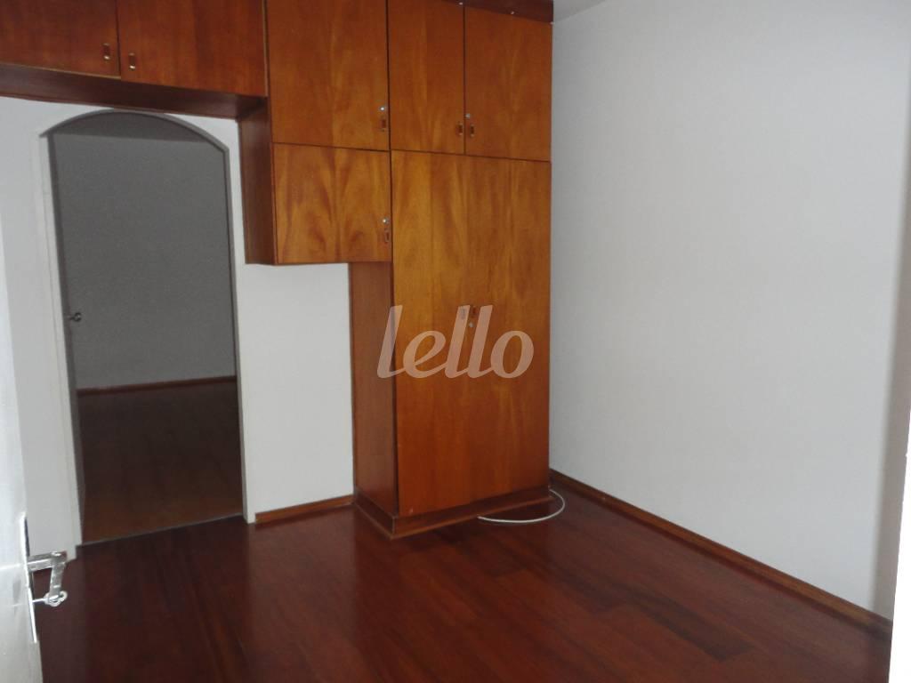 DORM de Casa à venda, sobrado com 190 m², 3 quartos e 4 vagas em Cambuci - São Paulo