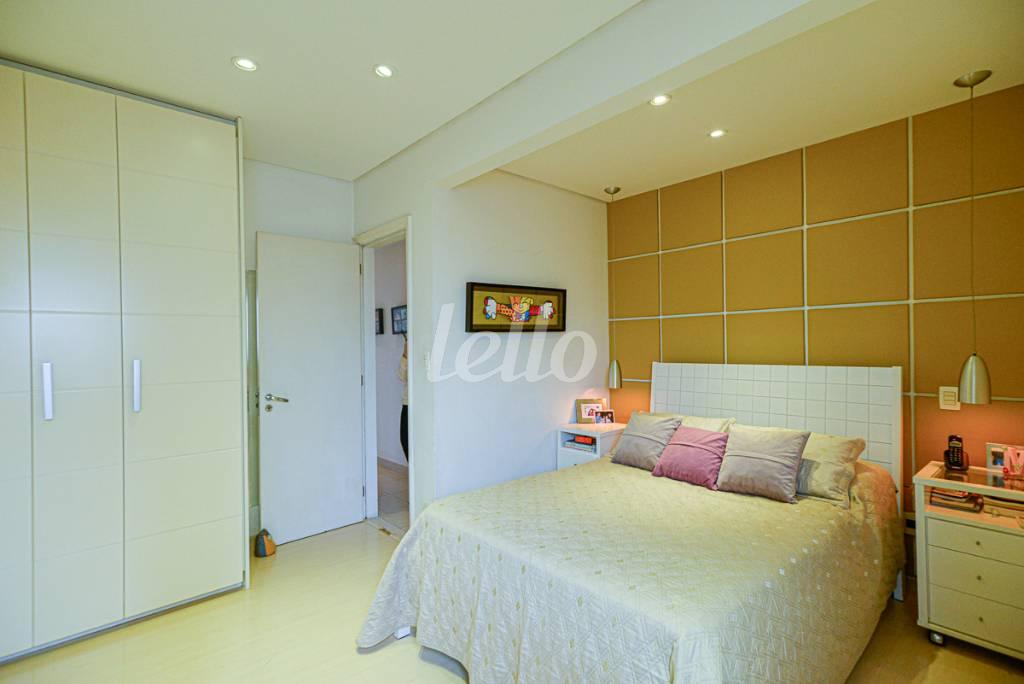 SUÍTE de Apartamento à venda, Padrão com 120 m², 3 quartos e 2 vagas em Mooca - São Paulo
