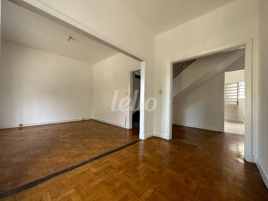 LIVING de Casa à venda, sobrado com 180 m², 3 quartos e 1 vaga em Chácara Inglesa - São Paulo