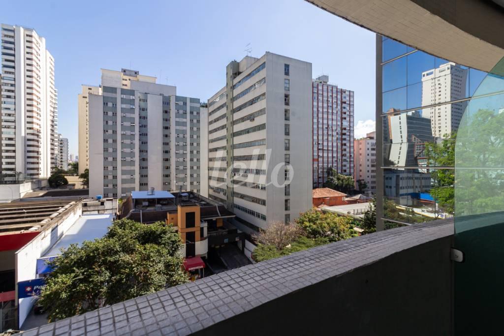 VARANDA de Sala / Conjunto para alugar, Padrão com 47 m², e 1 vaga em Santa Cecília - São Paulo