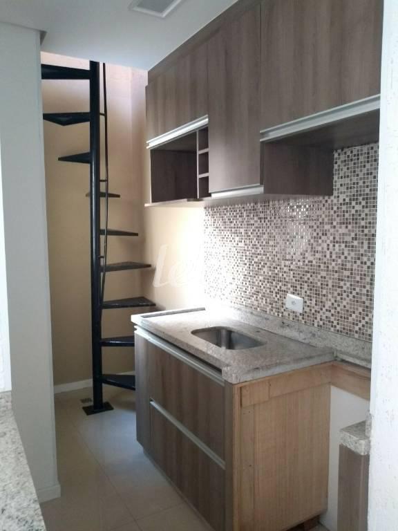 COZINHA de Apartamento à venda, cobertura - Padrão com 80 m², 2 quartos e 1 vaga em Parque Das Nações - Santo André