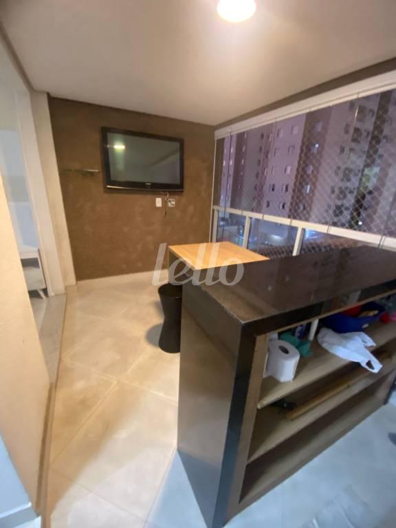 VARANDA de Apartamento à venda, Padrão com 58 m², 2 quartos e 1 vaga em Vila Ema - São Paulo