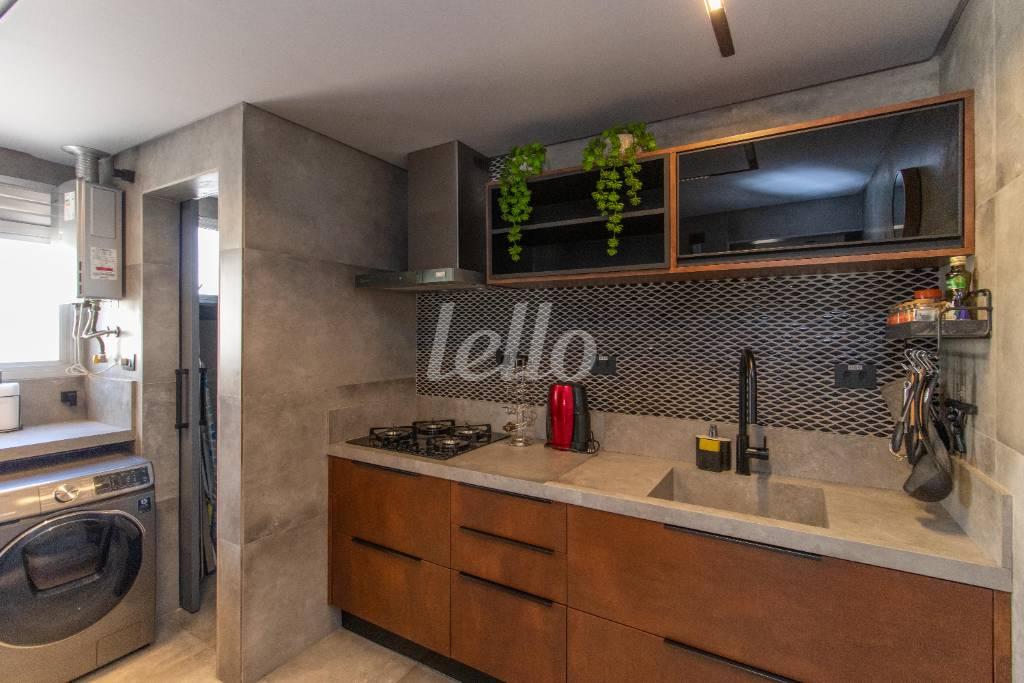 COZINHA de Apartamento à venda, Padrão com 78 m², 3 quartos e 1 vaga em Santana - São Paulo