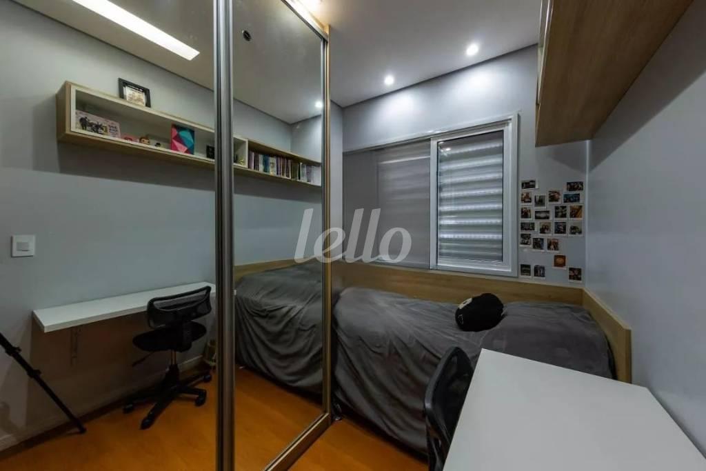 DORMITÓRIO de Casa à venda, assobradada com 180 m², 4 quartos e 4 vagas em Vila Alpina - São Paulo