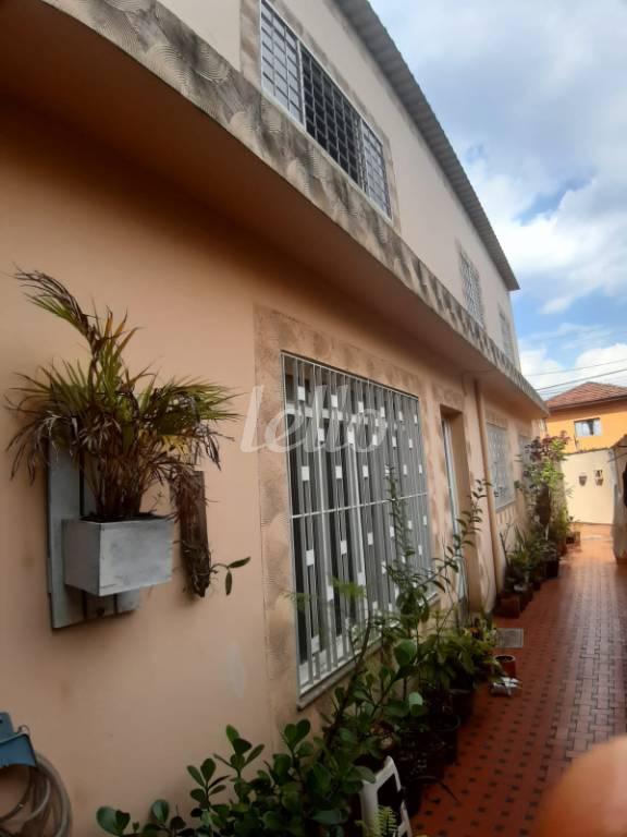 QUINTAL de Casa à venda, sobrado com 140 m², 4 quartos e 2 vagas em Vila Moreira - São Paulo