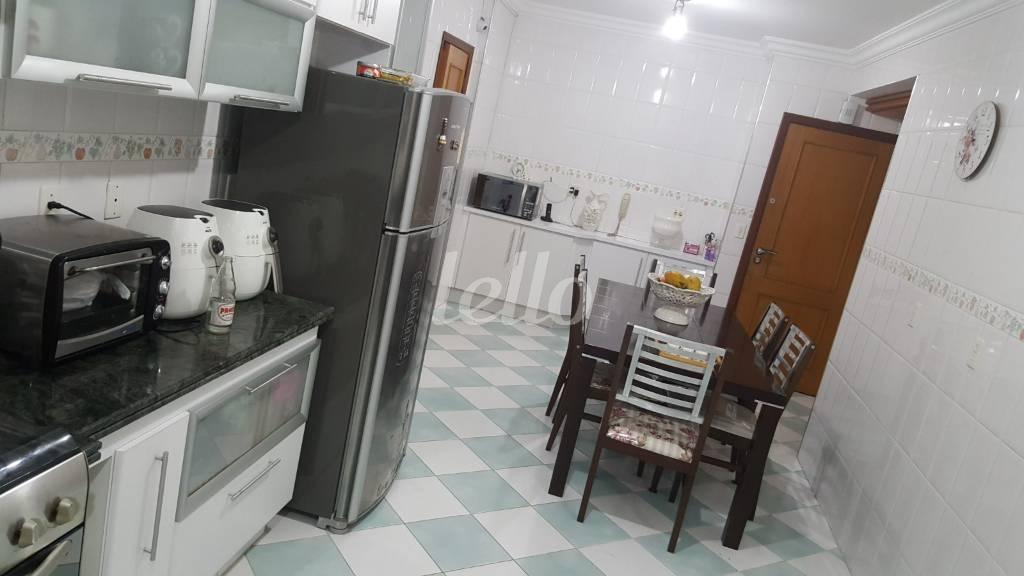 COZINHA de Apartamento à venda, Padrão com 200 m², 4 quartos e 3 vagas em Vila Caminho do Mar - São Bernardo do Campo