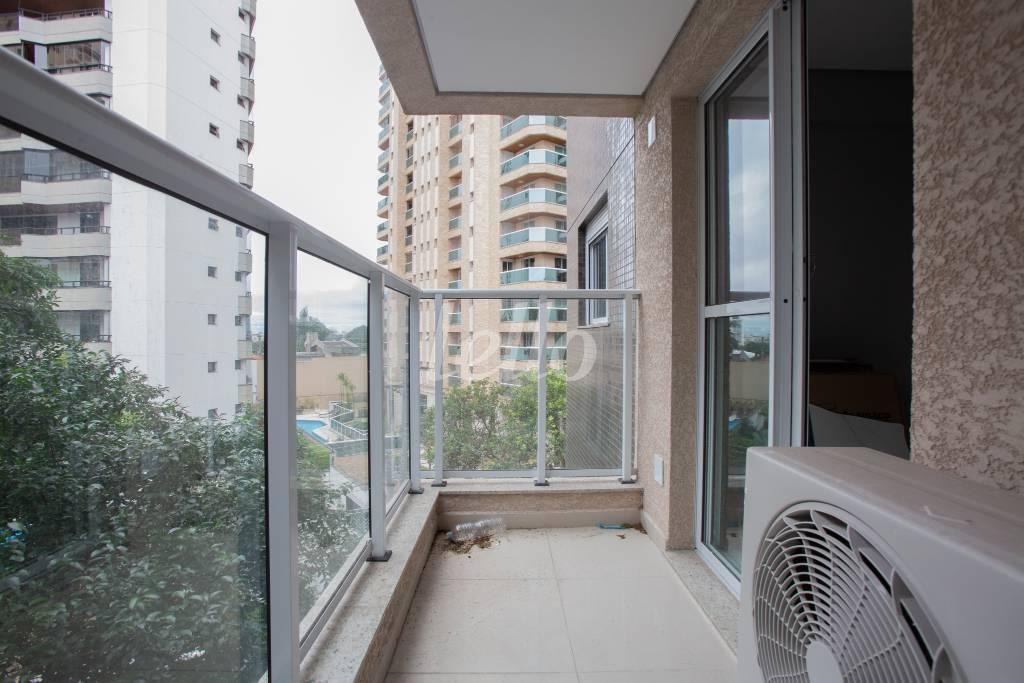 VARANDA de Apartamento à venda, Padrão com 40 m², 1 quarto e 1 vaga em Vila Regente Feijó - São Paulo