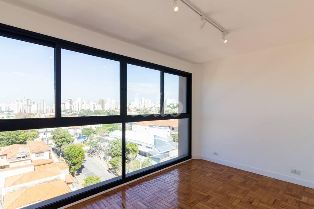SALA de Apartamento à venda, Padrão com 56 m², 2 quartos e 1 vaga em Vila Deodoro - São Paulo