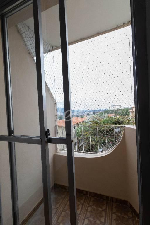 SACADA de Apartamento para alugar, Padrão com 60 m², 2 quartos e 1 vaga em Vila Cachoeira - São Paulo