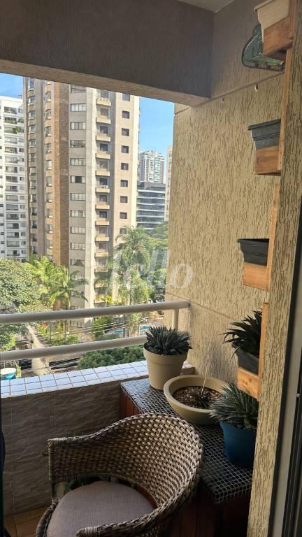 SACADA de Apartamento à venda, Padrão com 45 m², 1 quarto e 1 vaga em Brooklin Paulista - São Paulo