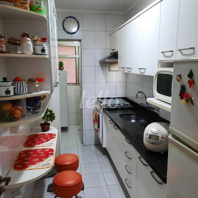 COZINHA PLANEJADA de Apartamento à venda, Padrão com 60 m², 2 quartos e 1 vaga em Santa Teresinha - São Paulo