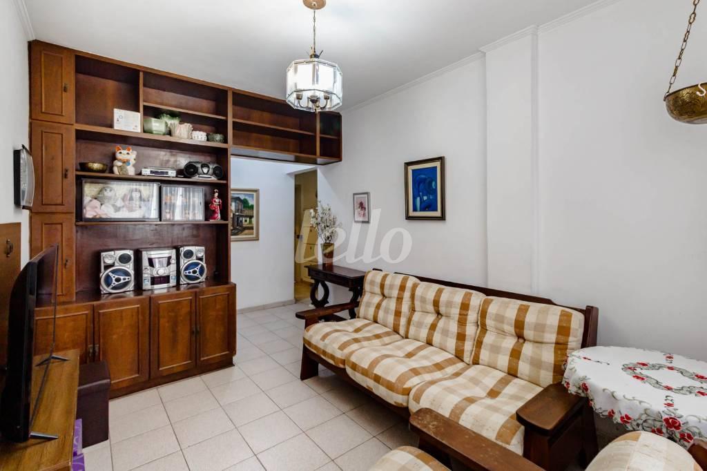 SALA de Apartamento à venda, Padrão com 56 m², 2 quartos e 1 vaga em Pinheiros - São Paulo