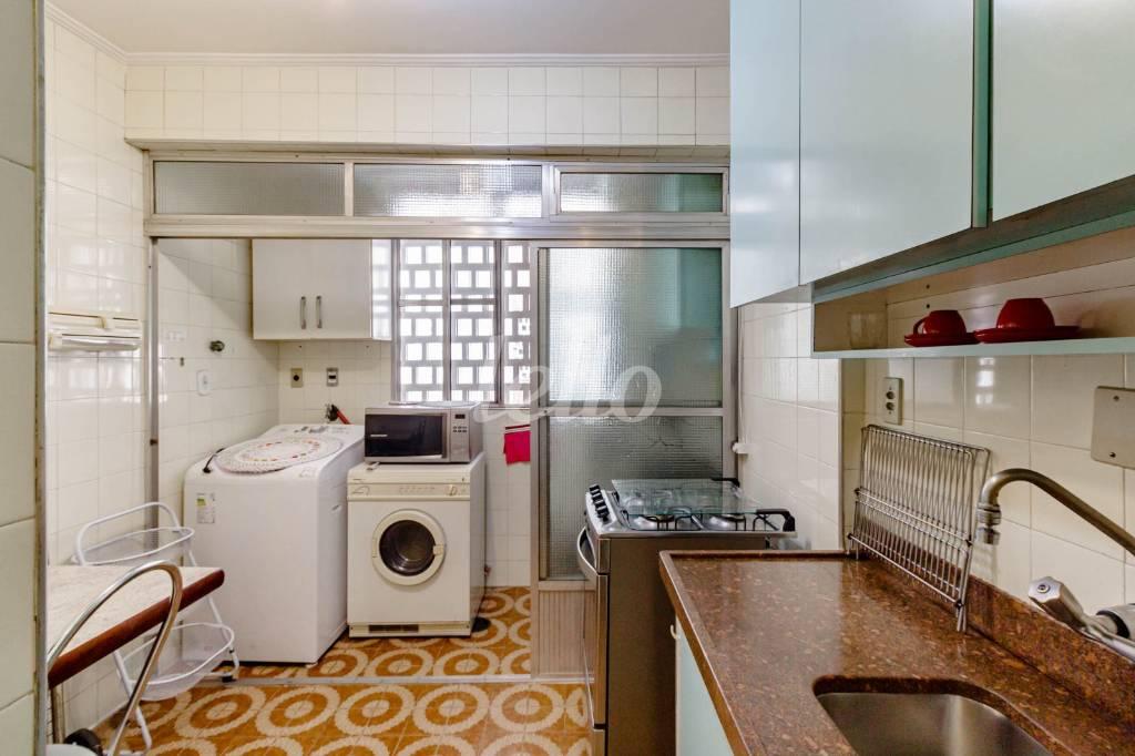 COZINHA de Apartamento à venda, Padrão com 56 m², 2 quartos e 1 vaga em Pinheiros - São Paulo