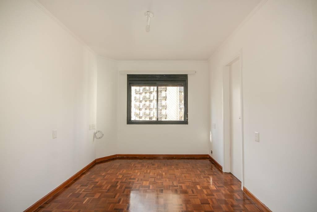 DORMITÓRIO SUÍTE 2 de Apartamento à venda, Padrão com 204 m², 3 quartos e 3 vagas em Itaim Bibi - São Paulo