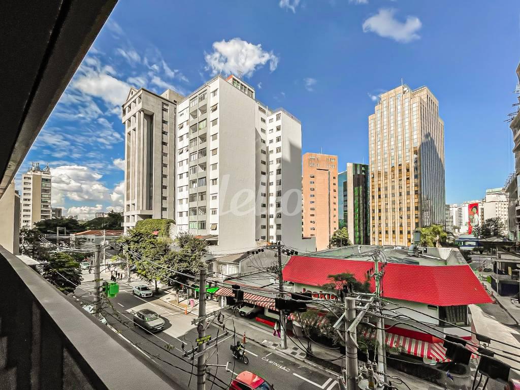VISTA de Sala / Conjunto à venda, Padrão com 37 m², e 1 vaga em Itaim Bibi - São Paulo