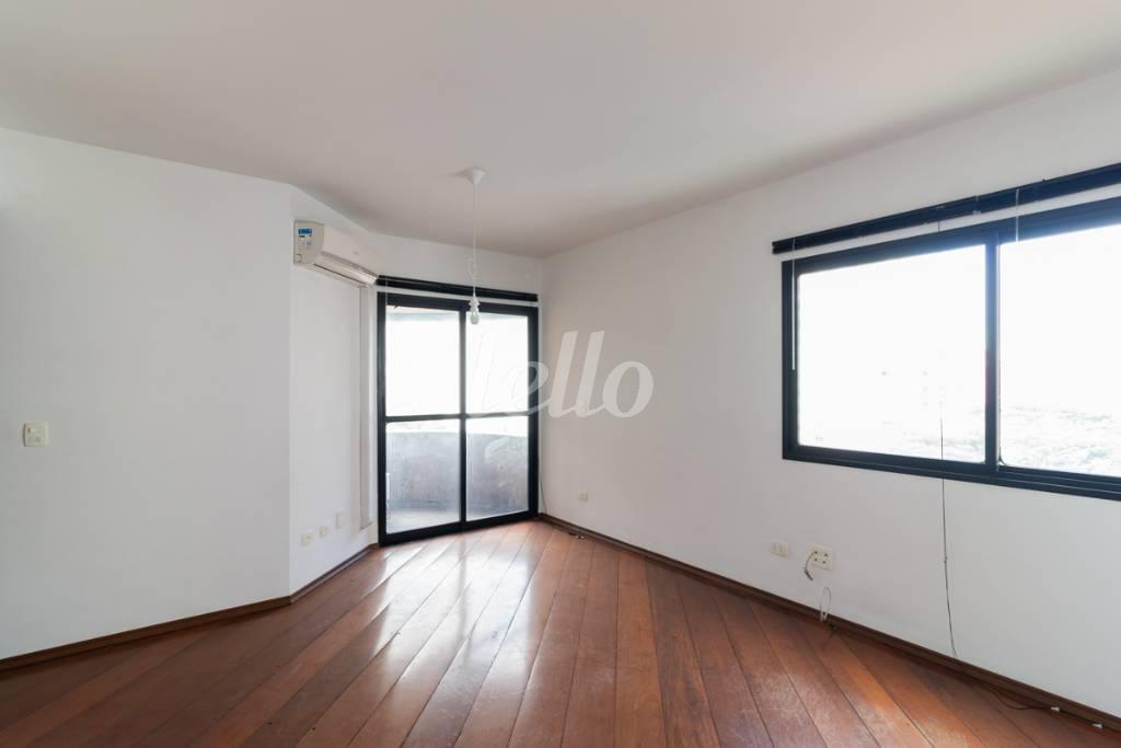 SALA de Apartamento para alugar, Padrão com 60 m², 2 quartos e 2 vagas em Jardim Paulista - São Paulo