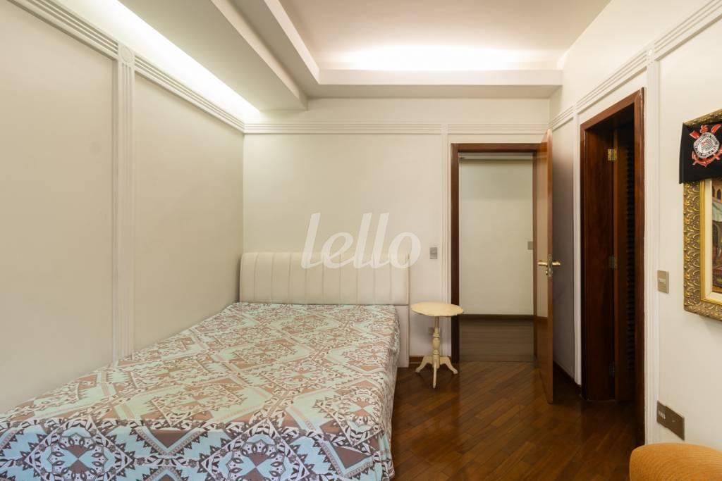 23 SUITE 2 de Apartamento para alugar, Padrão com 520 m², 4 quartos e 5 vagas em Vila Analia Franco - São Paulo