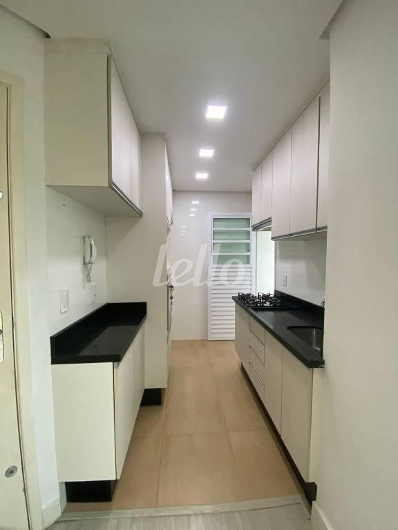 COZINHA de Apartamento à venda, Padrão com 40 m², 2 quartos e 1 vaga em Parque Das Nações - Santo André