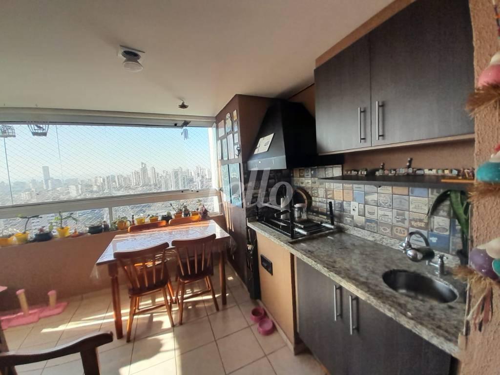 VARANDA GOURMET de Apartamento à venda, Padrão com 75 m², 2 quartos e 1 vaga em Vila Bertioga - São Paulo