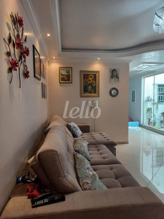 SALA de Casa à venda, assobradada com 219 m², 3 quartos e 4 vagas em Vila Bela Vista - Santo André