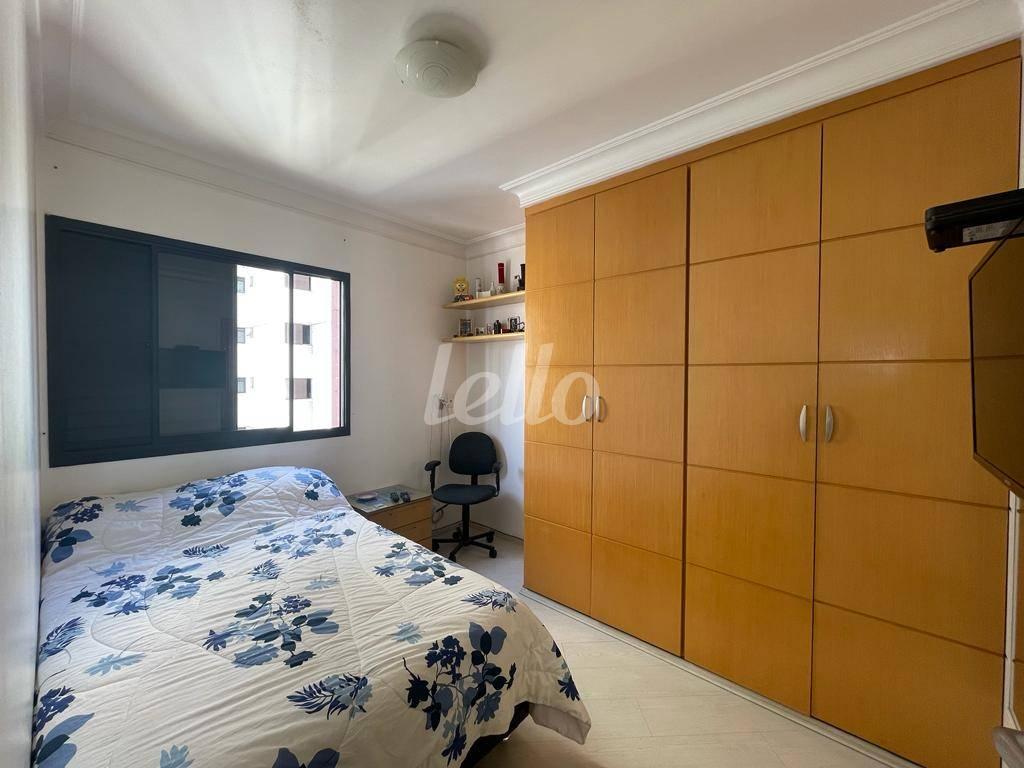 DORMITÓRIO de Apartamento à venda, Padrão com 93 m², 2 quartos e 2 vagas em Vila Gomes Cardim - São Paulo