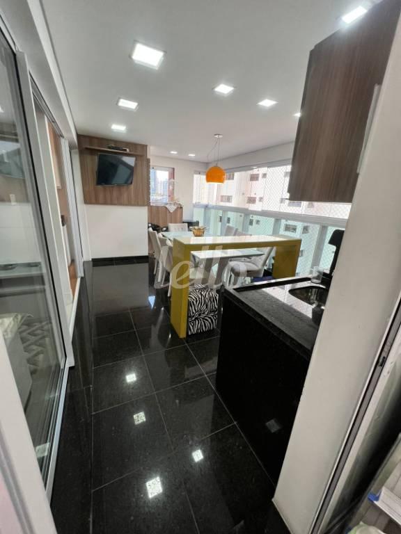VARANDA GOURMET de Apartamento à venda, Padrão com 92 m², 3 quartos e 3 vagas em Vila Regente Feijó - São Paulo
