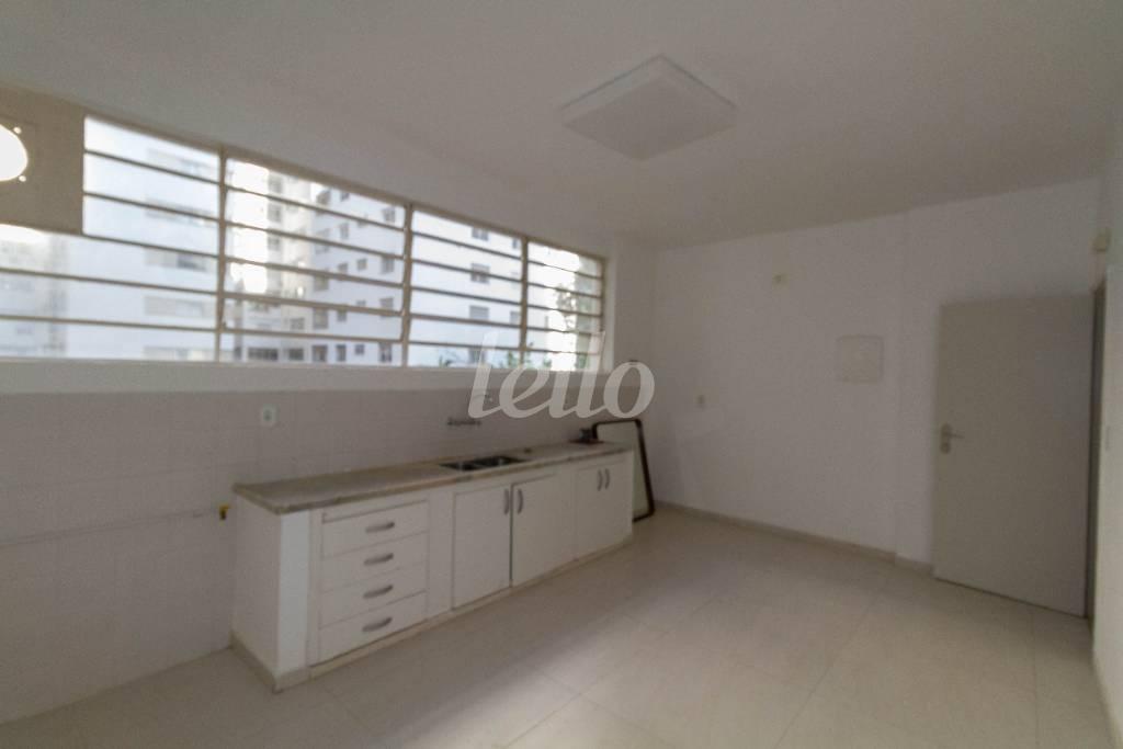 COZINHA de Apartamento para alugar, Padrão com 190 m², 3 quartos e 1 vaga em Consolação - São Paulo