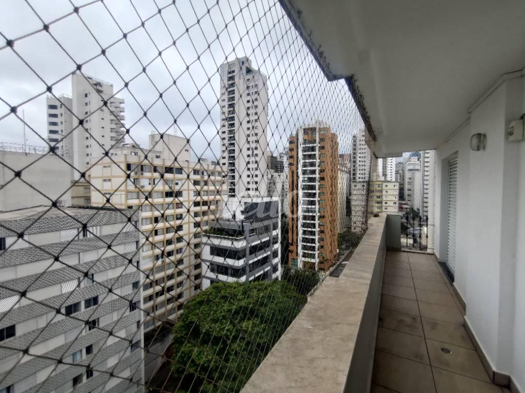 SACADA de Apartamento à venda, Padrão com 135 m², 3 quartos e 1 vaga em Jardim Paulista - São Paulo