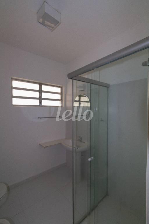 BANHEIRO SOCIAL de Apartamento para alugar, Padrão com 190 m², 3 quartos e 1 vaga em Consolação - São Paulo