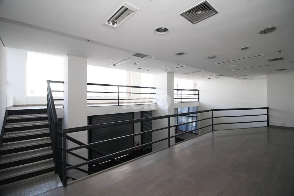 MEZANINO de Loja para alugar, Padrão com 170 m², e 10 vagas em Vila Mariana - São Paulo