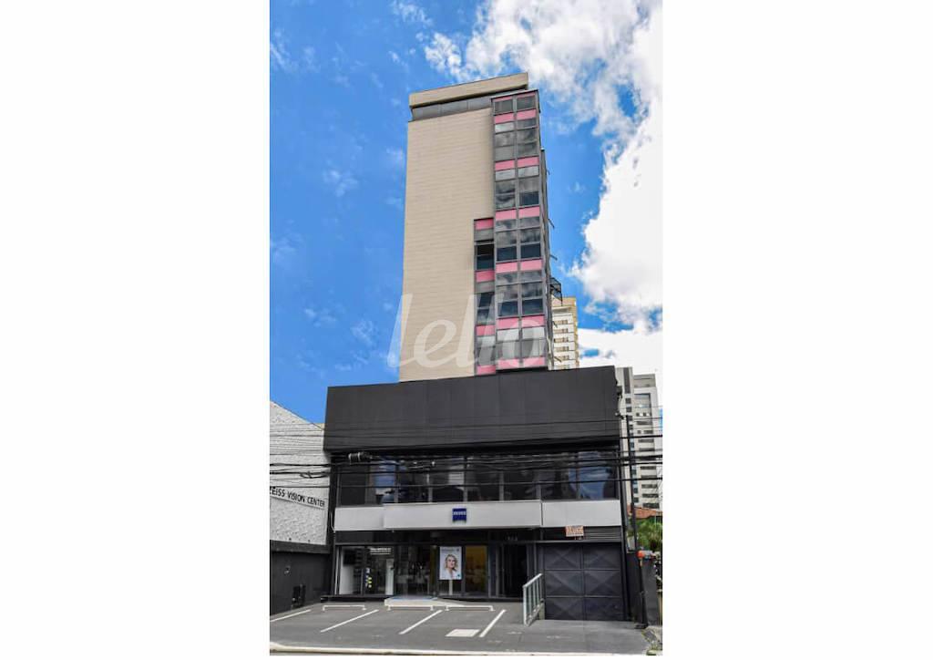 FACHADA de Prédio Comercial para alugar, Monousuário com 855 m², e 4 vagas em Itaim Bibi - São Paulo