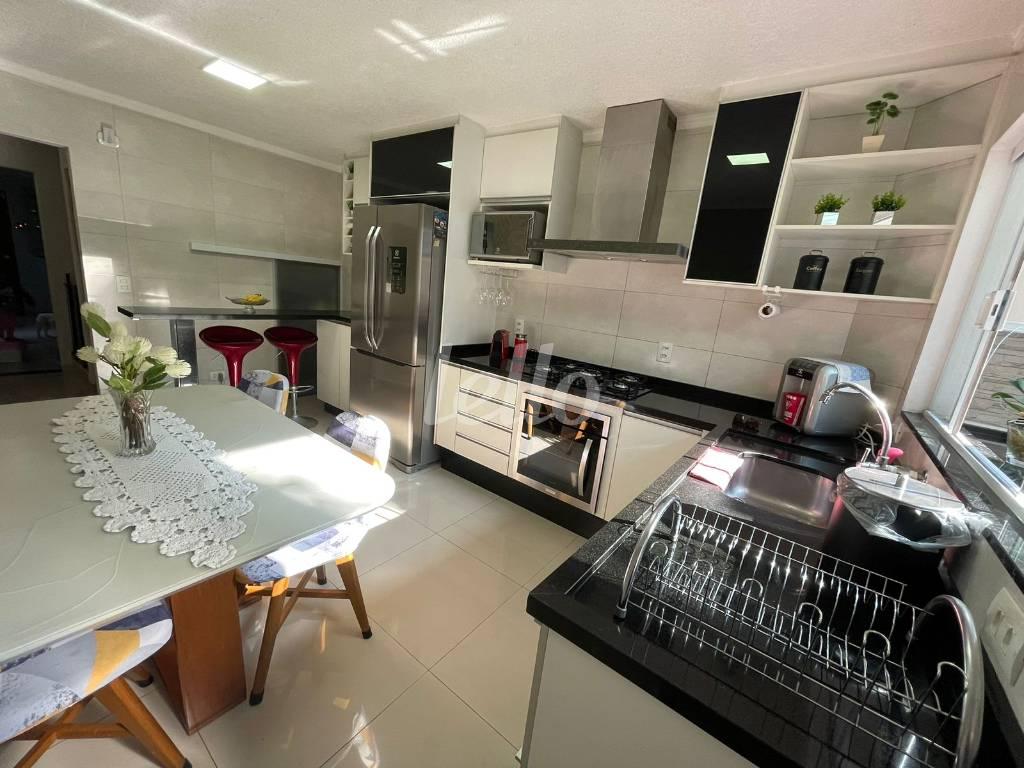 6 de Casa à venda, sobrado com 130 m², 2 quartos e 1 vaga em Carandiru - São Paulo