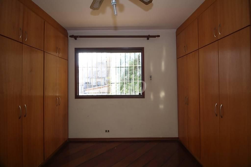SUÍTE 2 de Casa à venda, sobrado com 252 m², 3 quartos e 5 vagas em Vila Mazzei - São Paulo
