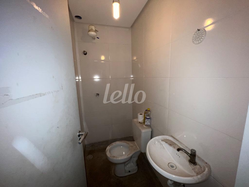 WC de Prédio Comercial à venda, Multiusuário com 506 m², e em Mooca - São Paulo