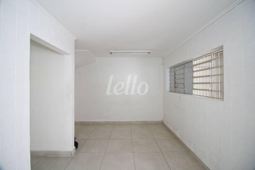 COZINHA de Casa para alugar, sobrado com 150 m², 3 quartos e 2 vagas em Indianópolis - São Paulo
