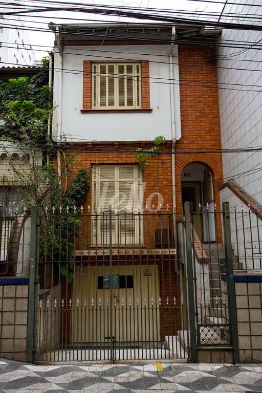 FACHADA de Casa à venda, sobrado com 200 m², 5 quartos e 4 vagas em Vila Buarque - São Paulo