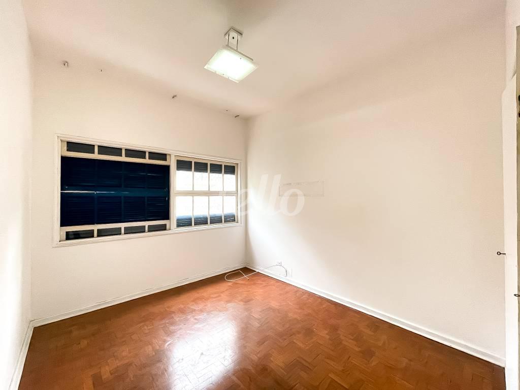 QUARTO 2 de Apartamento à venda, Padrão com 105 m², 2 quartos e 1 vaga em Cerqueira César - São Paulo