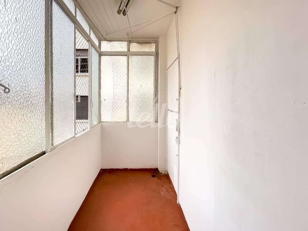 LAVANDERIA de Apartamento à venda, Padrão com 105 m², 2 quartos e 1 vaga em Cerqueira César - São Paulo