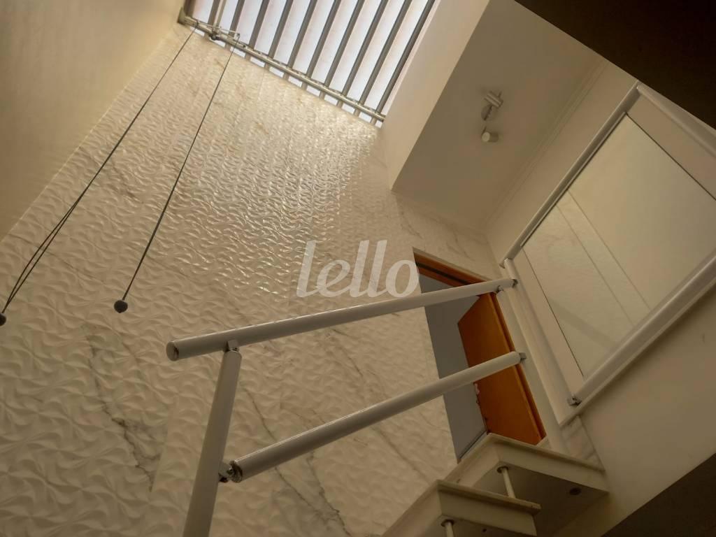 TETO COM TELHA ZETA FLEX de Casa à venda, sobrado com 130 m², 2 quartos e 2 vagas em Vila Cláudia - São Paulo