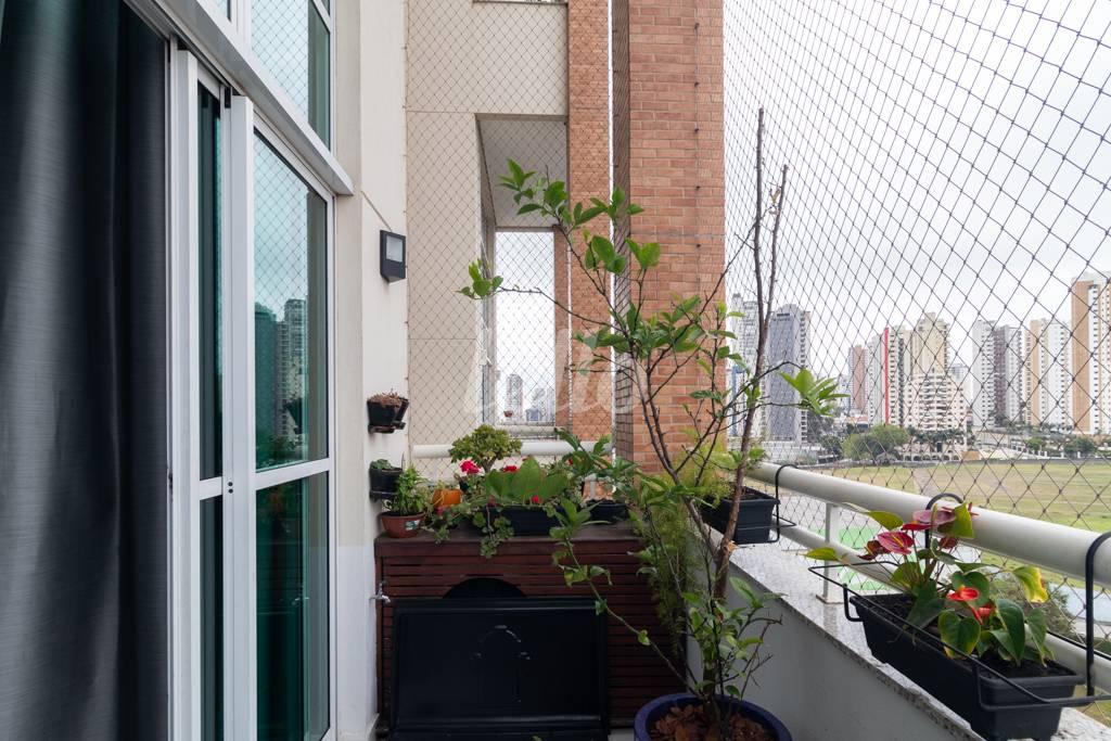 SACADA de Apartamento à venda, Duplex com 100 m², 2 quartos e 2 vagas em Jardim Anália Franco - São Paulo