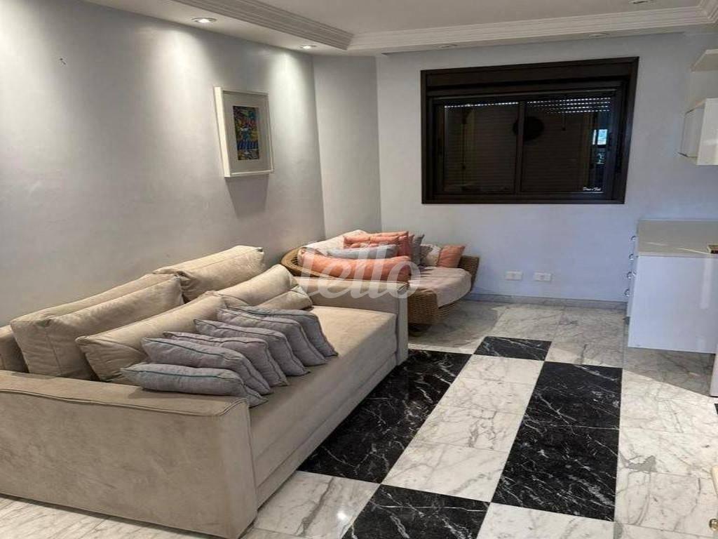 SALA DE TV de Apartamento à venda, Padrão com 170 m², 3 quartos e 3 vagas em Jardim Vila Mariana - São Paulo