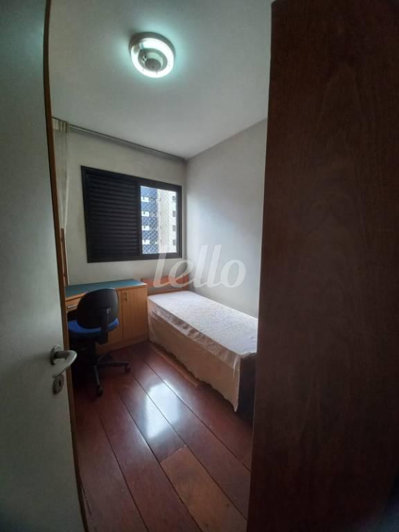 QUARTO de Apartamento à venda, Padrão com 100 m², 3 quartos e 3 vagas em Vila Mariana - São Paulo
